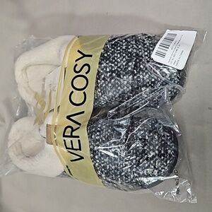 Vera Cozy Women's Wool Like Slippers, Black, Size 11-12